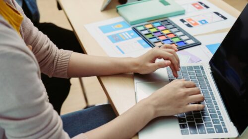 AI営業支援ツールおすすめ12選！効率化できる具体的な業務も解説